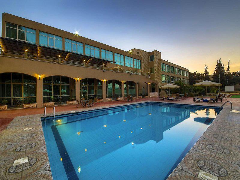 F6A3EFD897B32A77EEEFBADEE5479D96