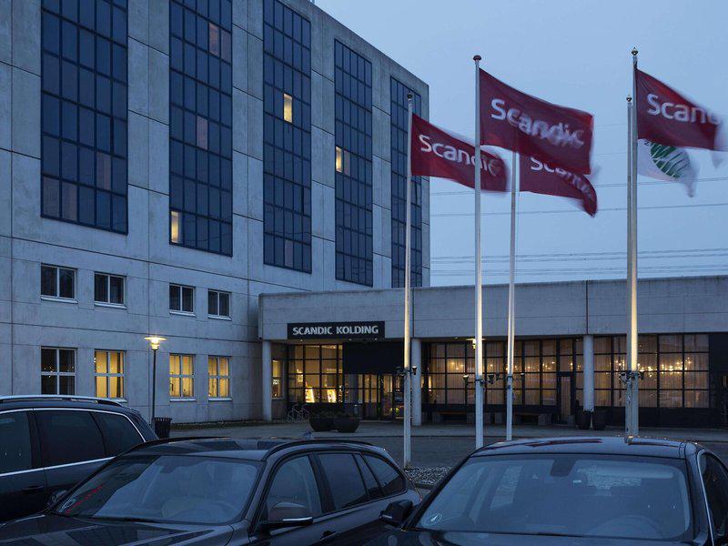 AC48865B266D46E5968421307B2377E0