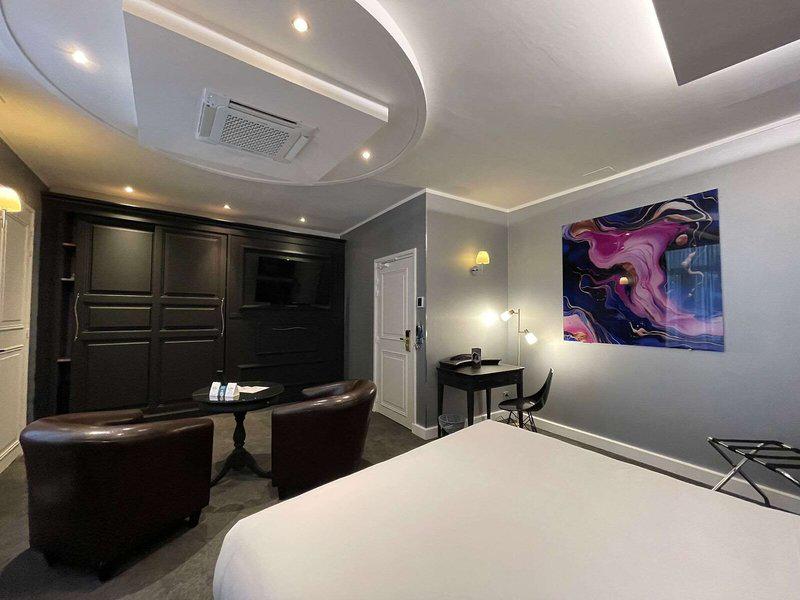 35861000EF1AEC022FF881F68AE7A51D