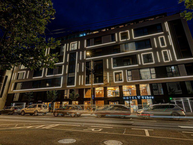 81CF4D84C79E9558657504360AA33926