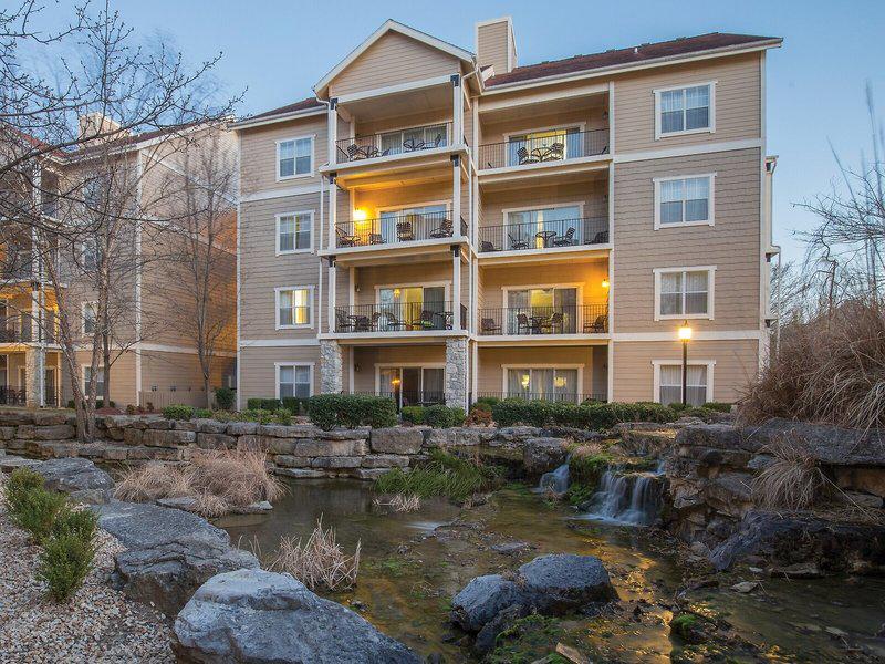 7B21E10C11F3B908E17BBA6BE91EABA5