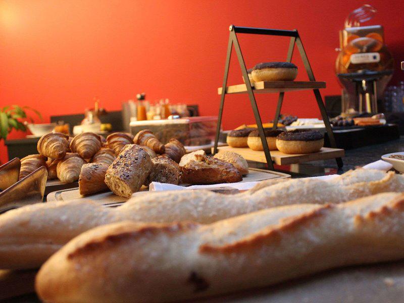 61054DBCA74D44B62267872D3BFD309F