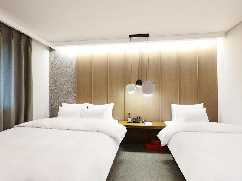 9D79DCCCD429C924F74FAE10CCF30320