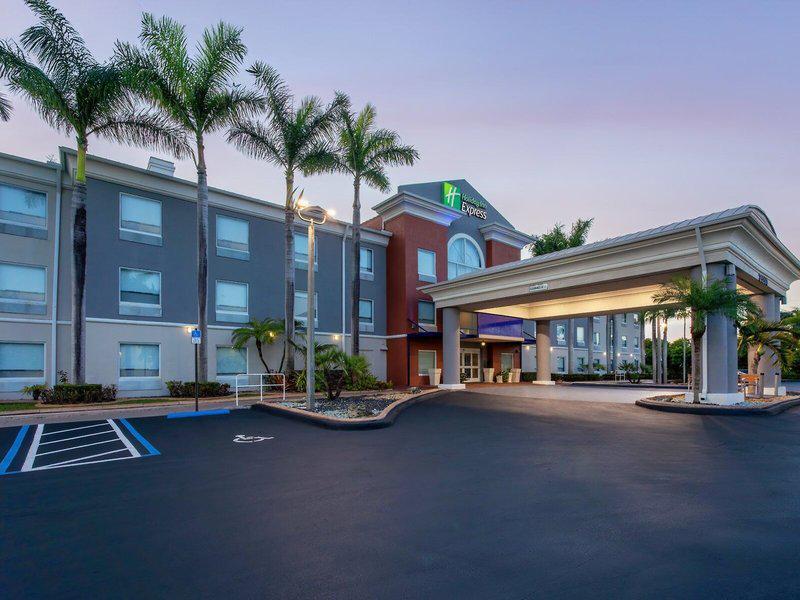 620646744FA5A63D3687017F1585FDE9