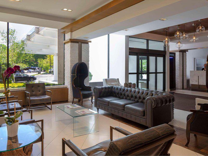 803B8F82FF1936BBFB79E0AB5585A2D7