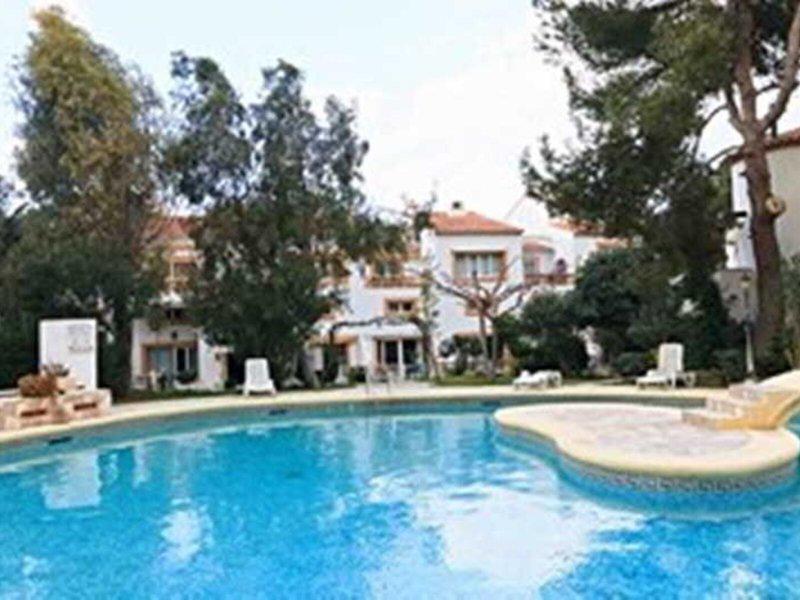 97E64A7DD54845C21DFECB51EDB28579