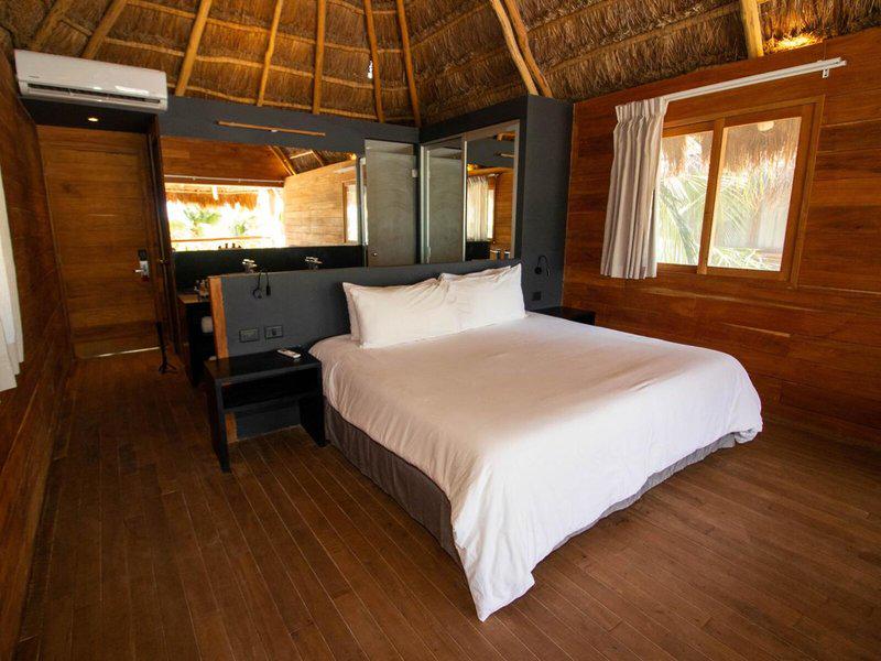 F194E6F6BA542AAF0DF49FD7CFC4D5E9