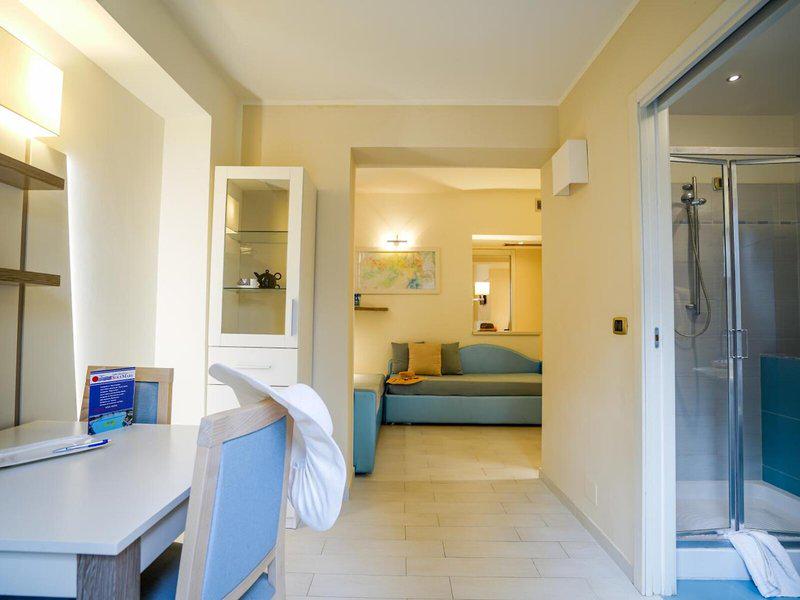 8689F32CF254BD27FFDD2C3023FE584E