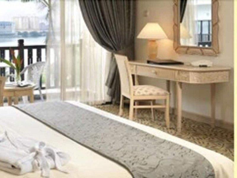 3E078B5EC6B7761751543524D85B26D2