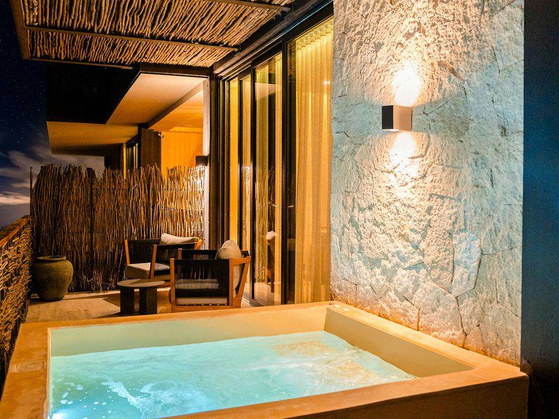 2040D008FFF60CE441520C09A8F14F2A