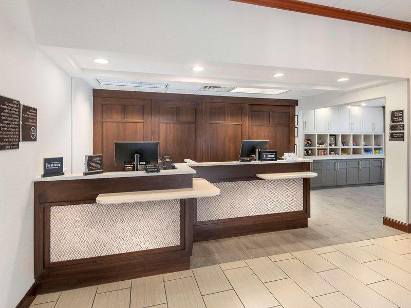 DD6C30B6F209FA0972B6F8BD51DB80BE