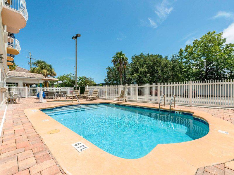 1A8094535D16FC455AECD91B44CE5CC1