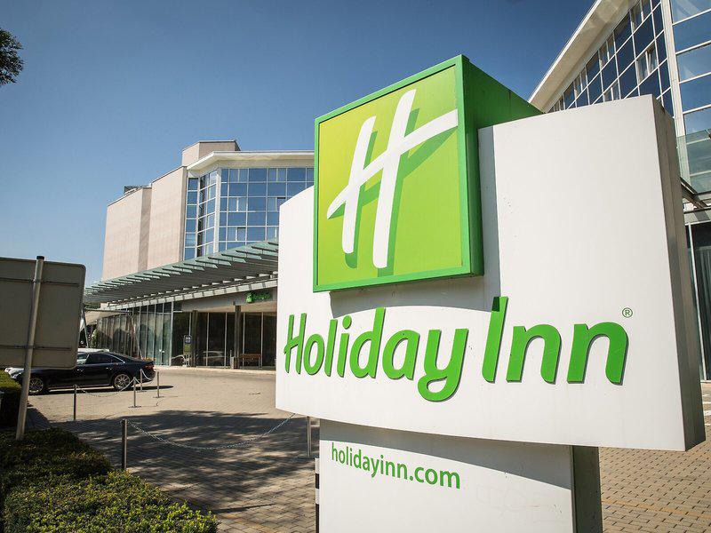 B245849994B66436F0A5EAF4159FD8B9