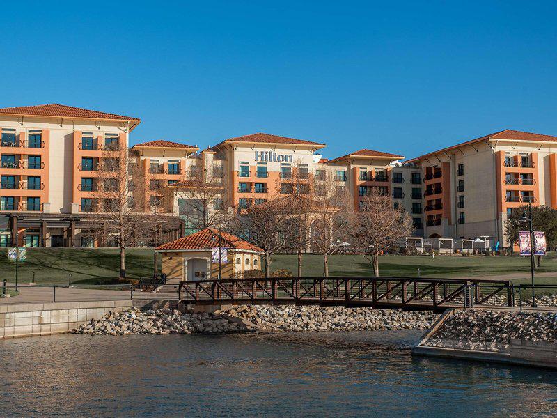 7C2122D52EB54D52BD23AF57223D544E