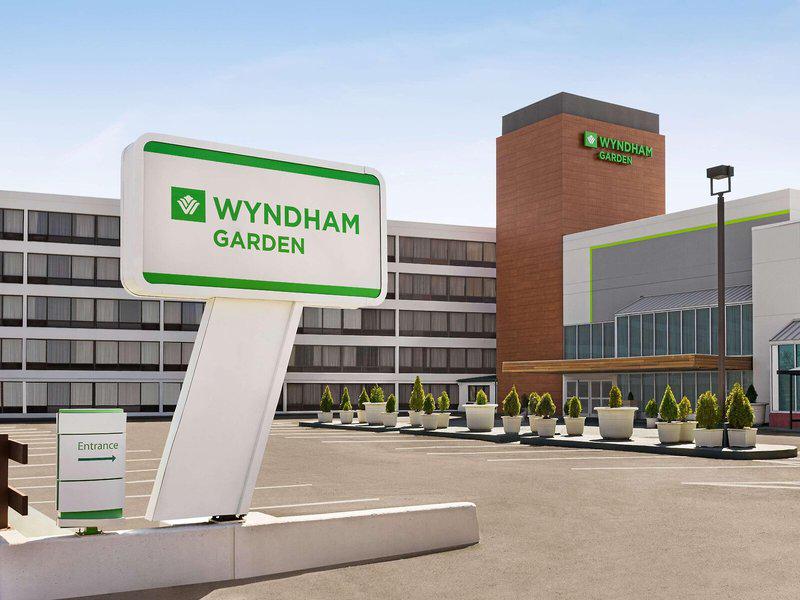 4839B1025752DD85D10B1A01FDDBB64B