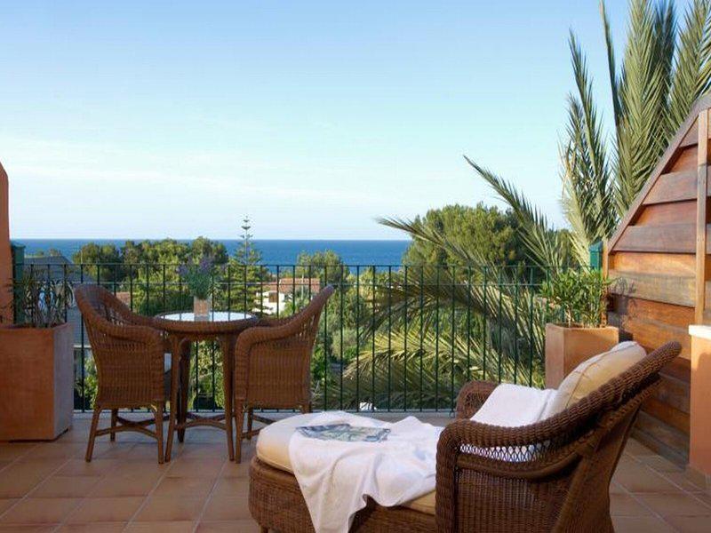 343A8F2B8D888304F8476E233E9ACFA2