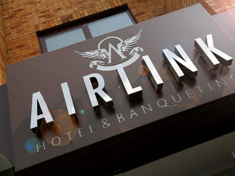 B69FA924908DF4BFD165250289B16F15