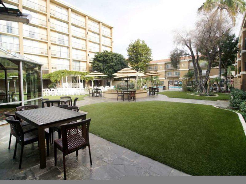 692C06FFBC8F51669DE04AE4FB63BA5B