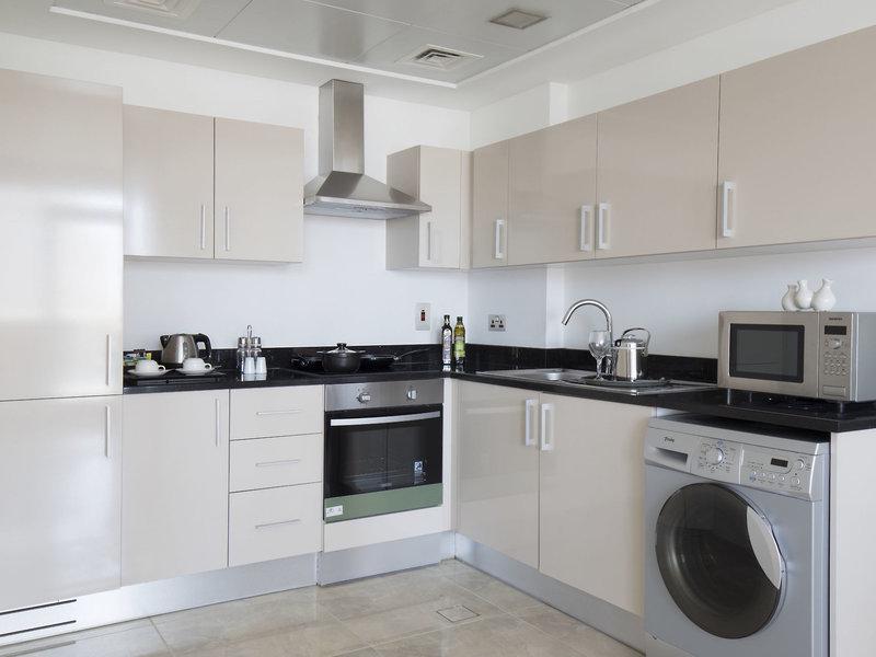 6DBC2AC1D8208D3537E61F7E12F492A5