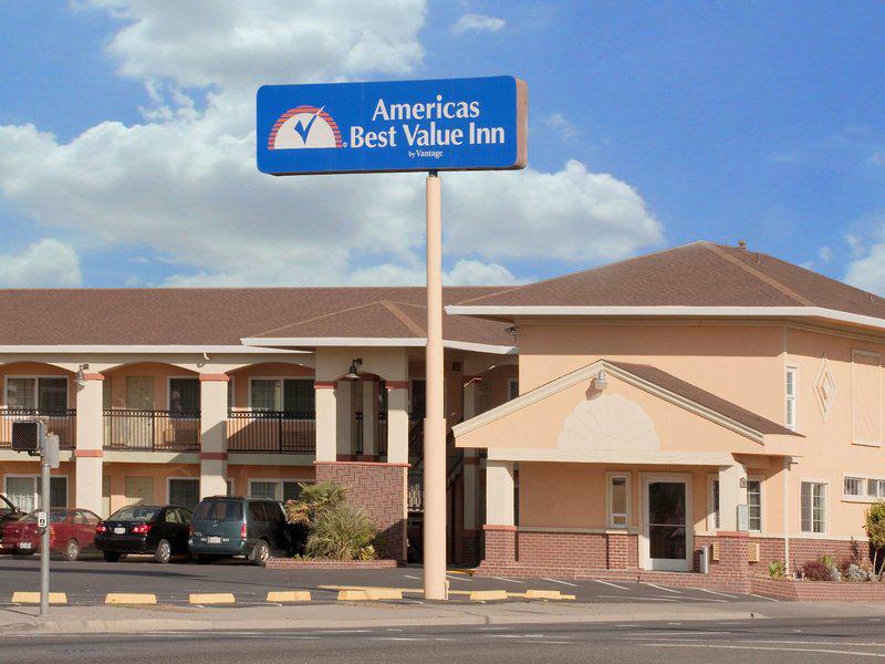 DE7CC0E1BC3BE78706671133C6D5A7F7