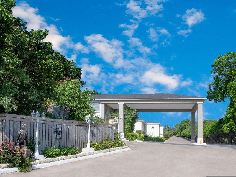 B13271D3D2FA83B84249DD25CA5F77E4