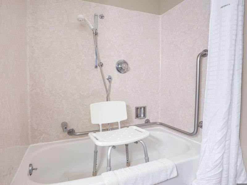 2A0B606CE59D4FD61F379CACB1FAF82D