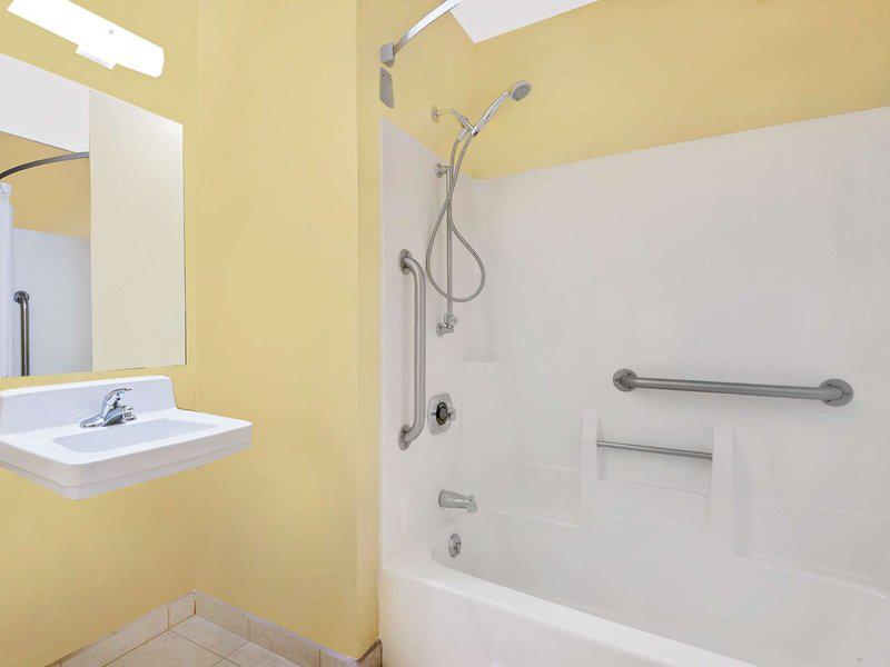 31668D871A37CD611C32AFF09517262C