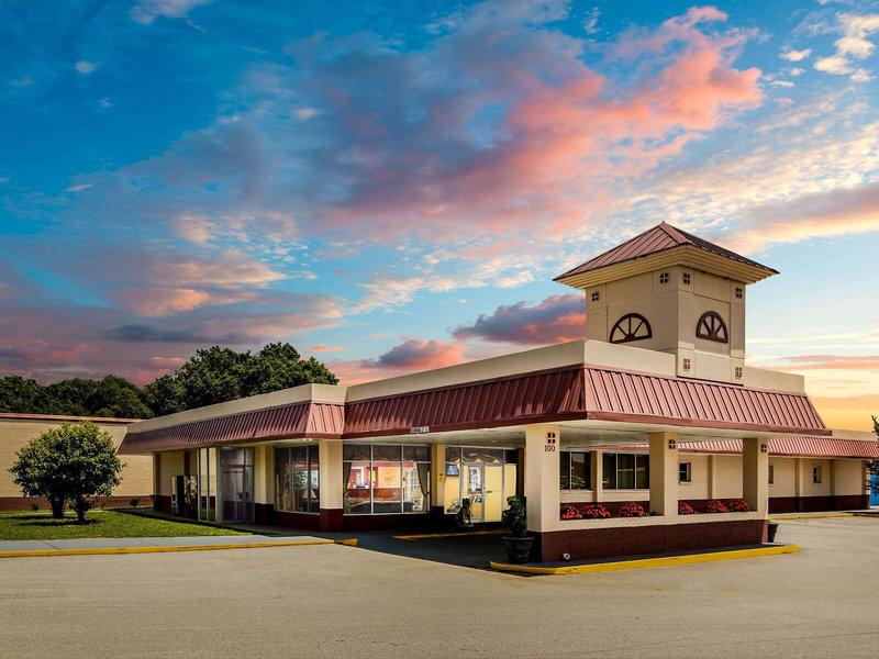 B8C8C41C117EC20C6F19F83DC146B3C3