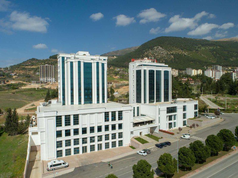 5F8A26D372A8F2BFAE1BAC1297539330