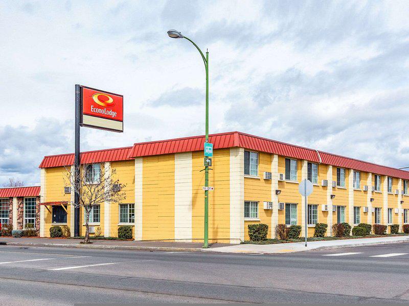 23DEF0A2280BA60156A2C49767C7A6F4