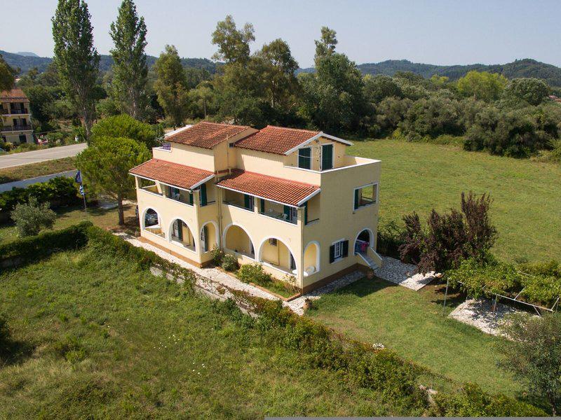 73D7C4DE34A0D7CF4600947FA193D2EB