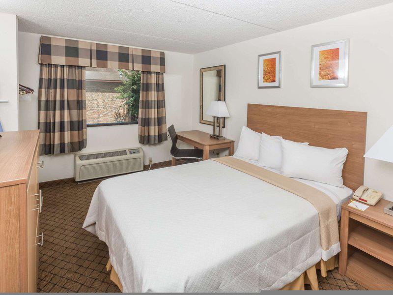 03B0E24CCEF725B16CCF407798A3C94B