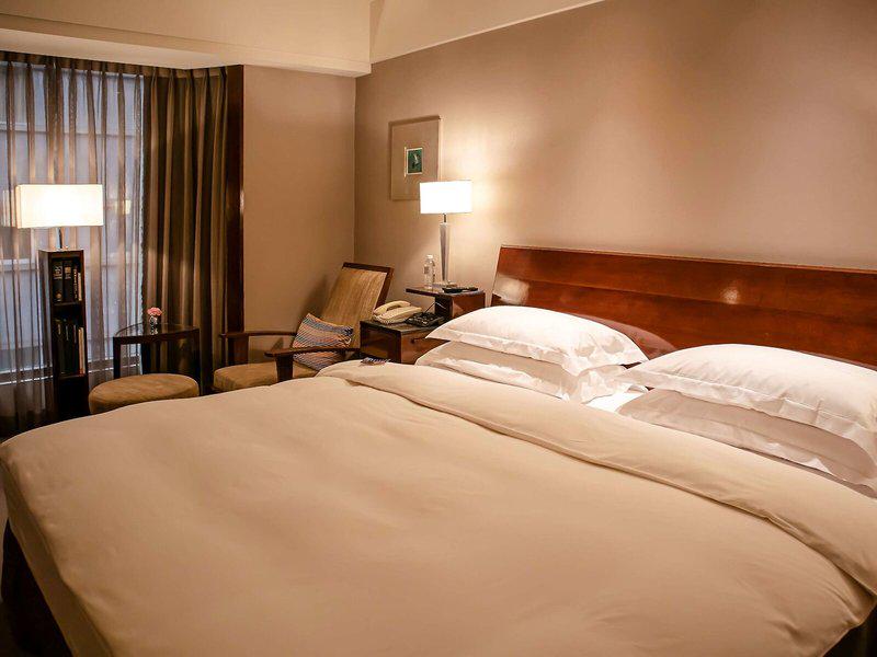 FC2A0E9AFA8DD1DC0DCC2B2FFEF349E7