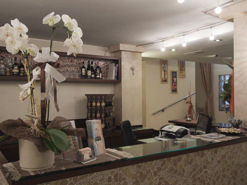 0221FC41E9B9A949E28CFF803A8E8E91