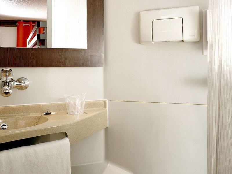 4C3FF82BA9860AC25FC69938B708CAF2