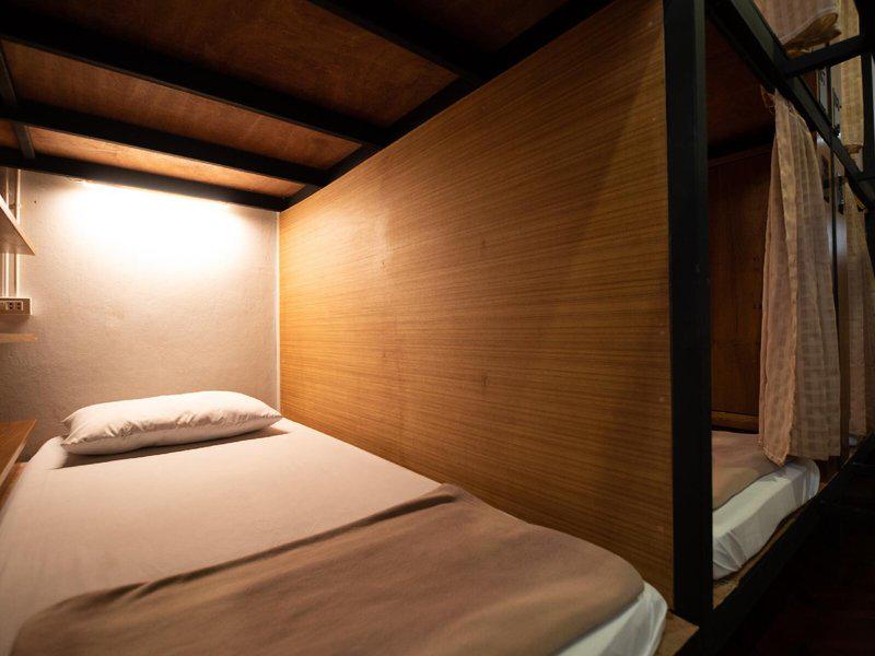 F5A00A0884ED5D4D2E4AB7104ED8C3B8