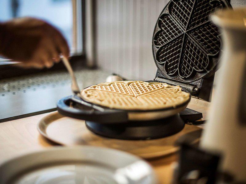 51607FE2B36F61DEBA1C8E5D85588F98