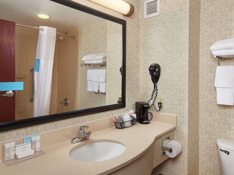 679939F836425471EB11404006241CE8