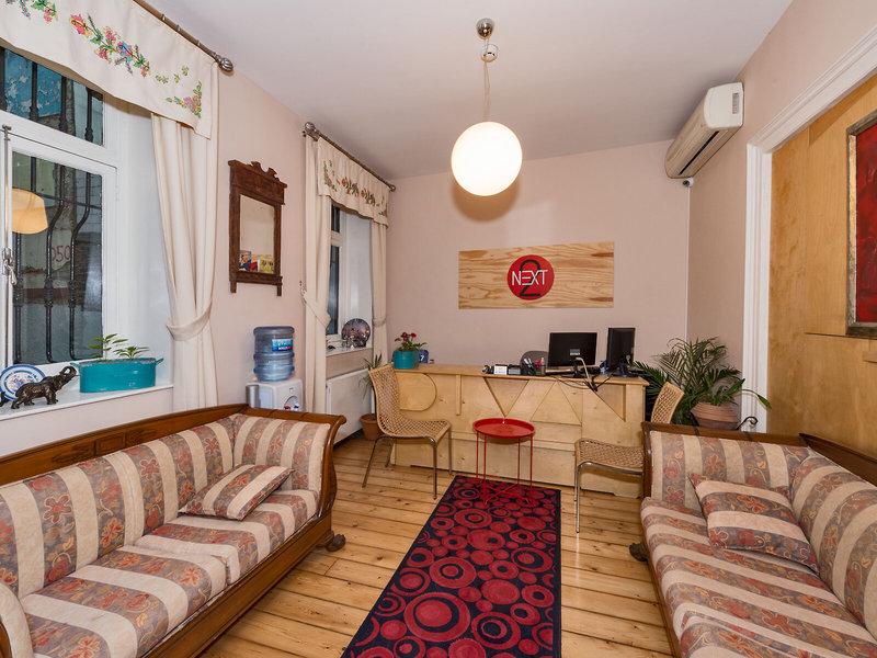 CE96EA49400F495DAE1498269F315B6B