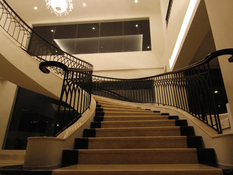 FB4ABD4B93DA9737928C208EA3CE70E4