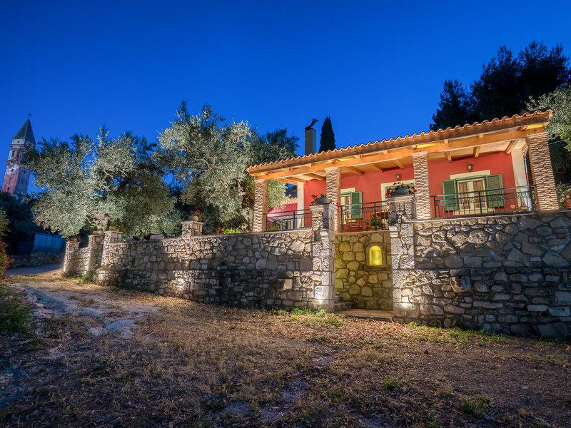 6072957DF9FB6B7DF2547569C9F58993