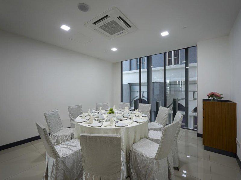 0AD8A5E69077C8581C0234B7BA271100