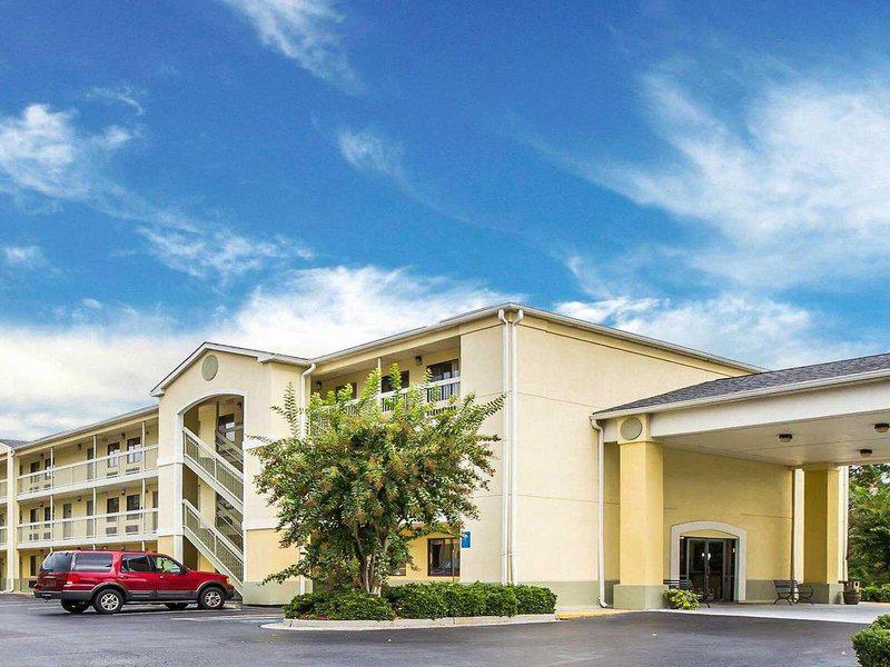 EBEDBE1D3EFF9FB3376884563695C3EF