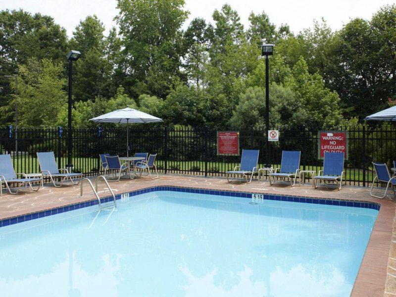 BFC7F0316C66D05FAA5AE14635633BD3