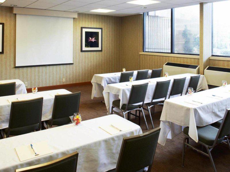 99167828A9335041BBD9832261CDFA23