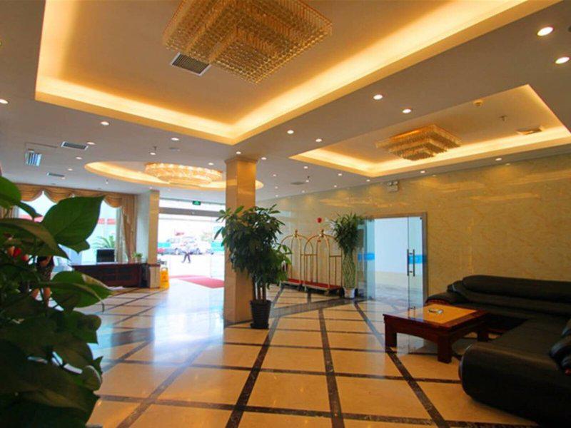 4E6DD47FF47C95F6A8C3042796D4B799