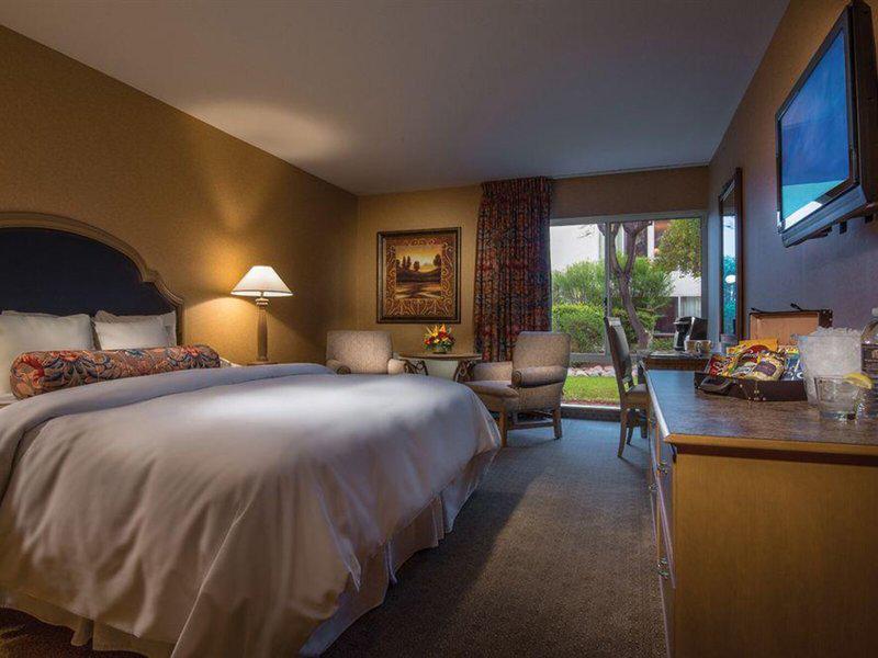 9F7C59366FAEB28AEFF23C91833EDDF4