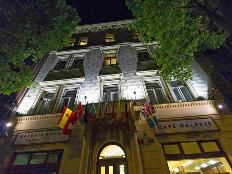 DA9F25AA7A15825B5EC721E32F286BA9