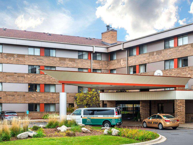 DA0CF074F5C5187E053086CCEB3B5956