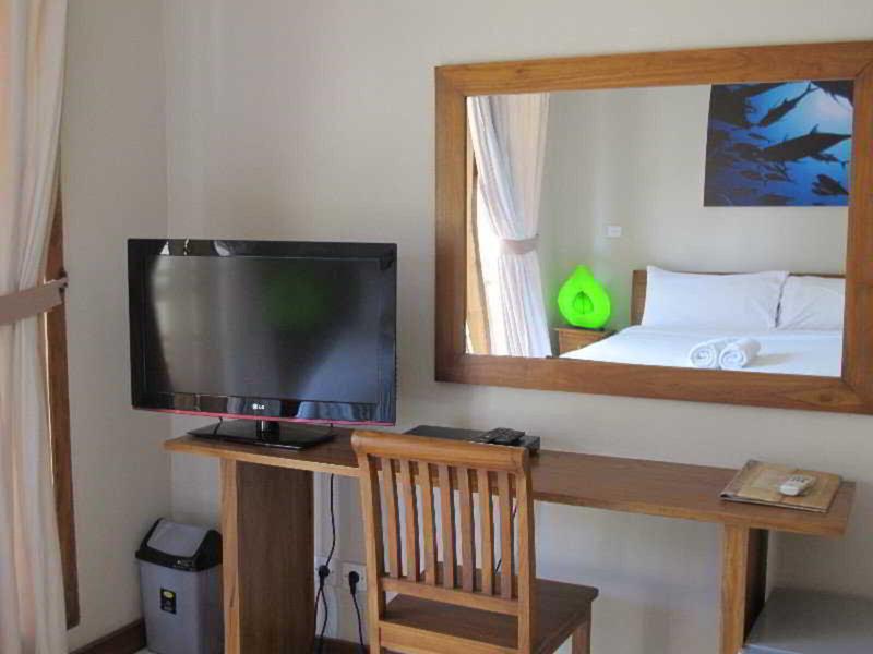 9C5A183AE25E7D2F74CE28231FEC68C3